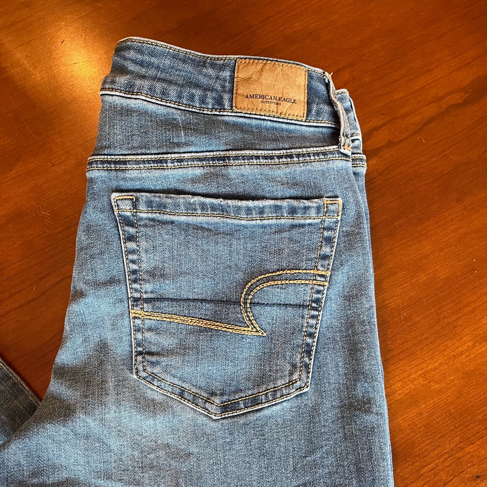 American Eagle Women’s Boyfriend Jeans Super Stretch Favorite Size 10L - Picture 3 of 14